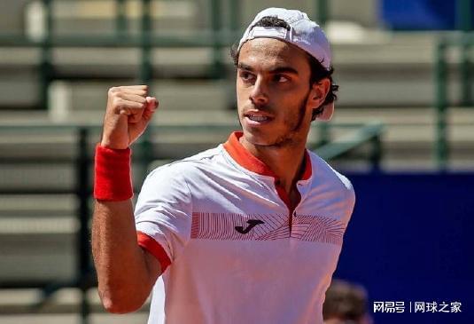 队在比赛中 队在比赛中