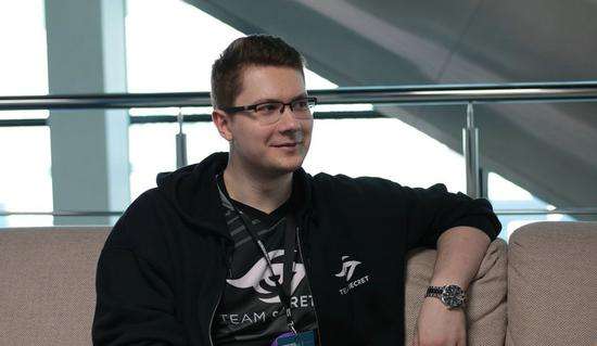 但随着时间 但随着时间