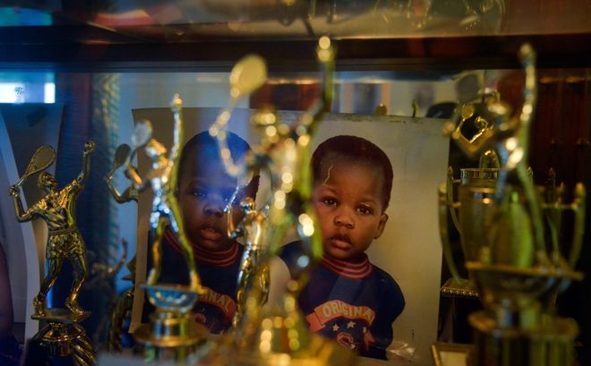 中占据了有 中占据了有